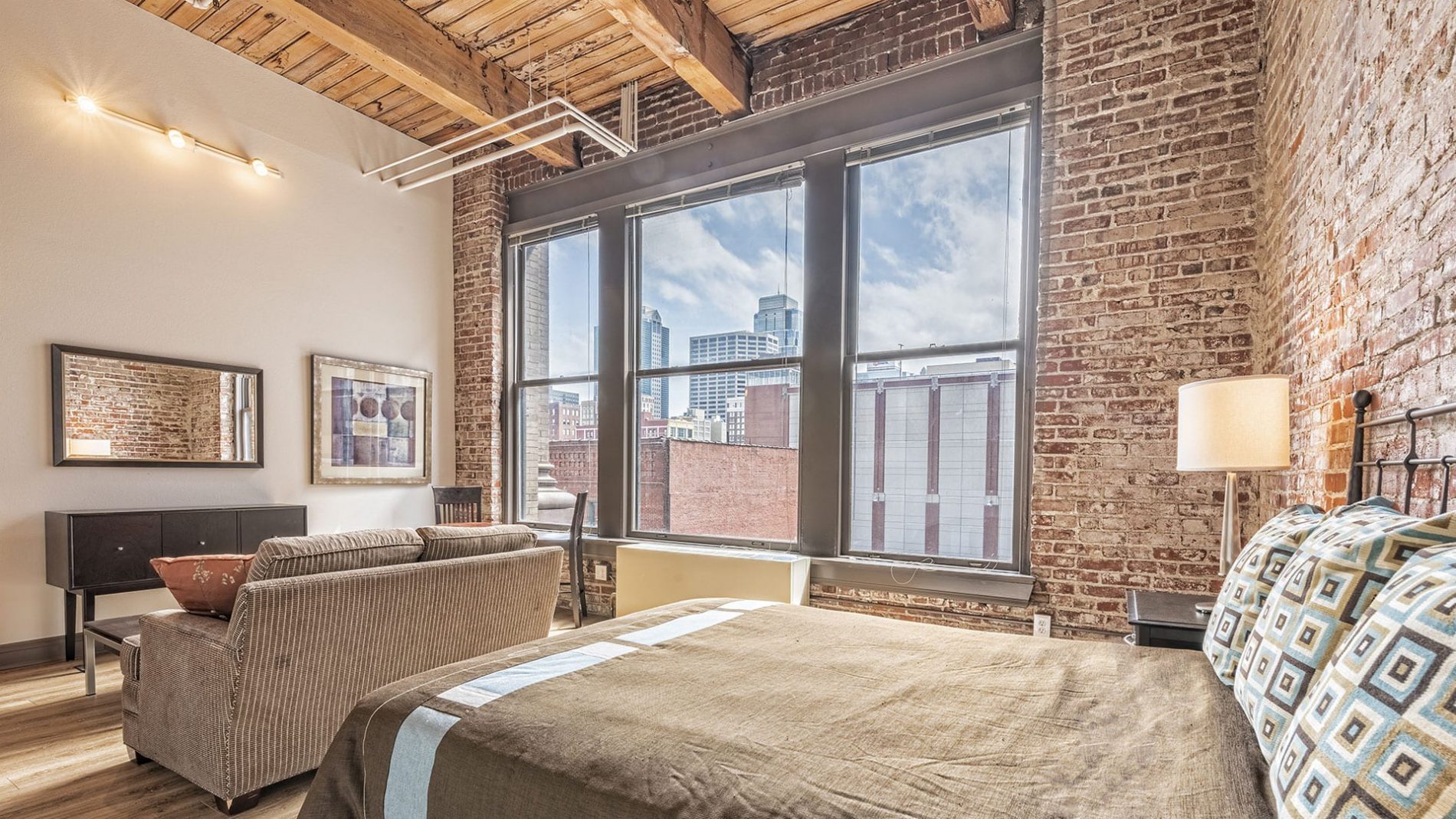 Living History: Discover the Best Lofts for Rent in Downtown Kansas ...